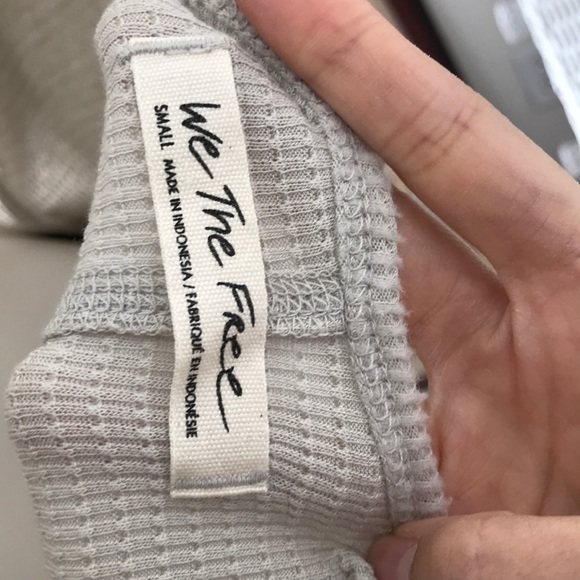 EUC Small Large Free People mock neck with open back balloon sleeves cream color - Picture 7 of 8